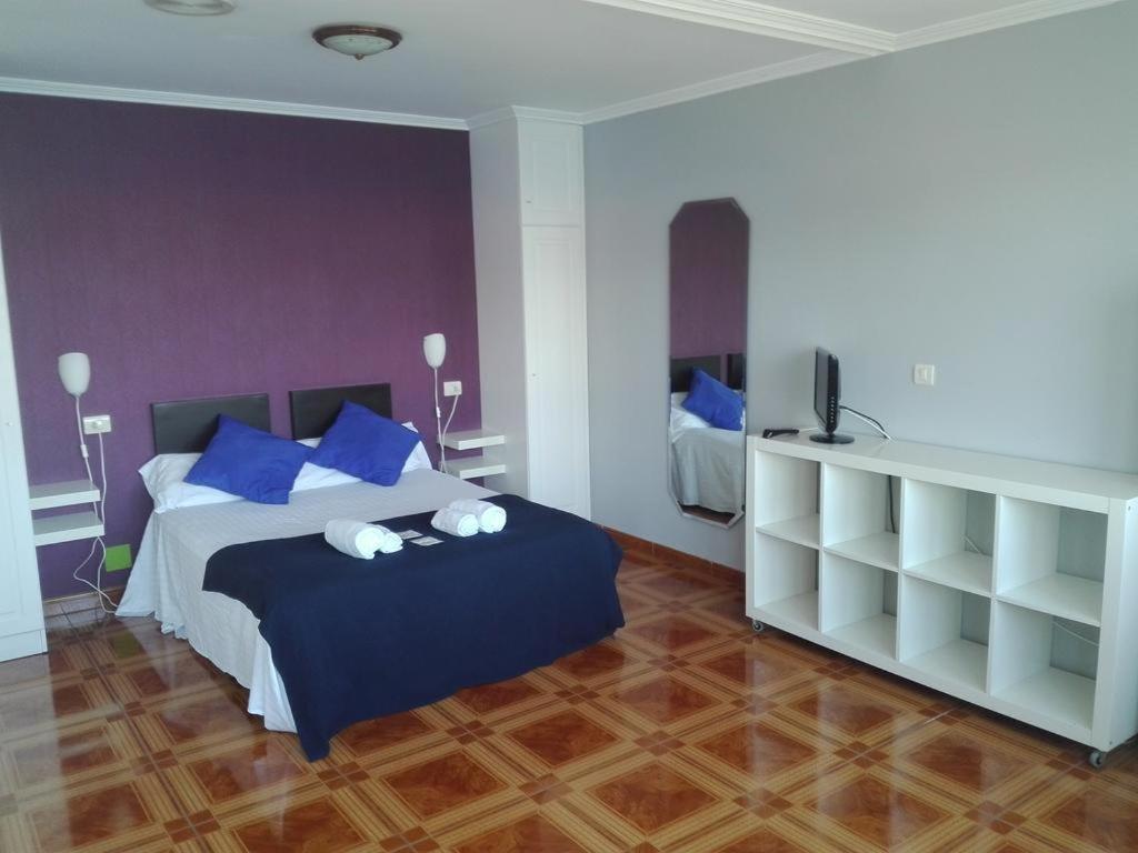 Hotel Corcubion Playa De Quenxe Zimmer foto